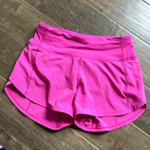Never worn High waisted HOT PINK Lululemon 2.5” speed shorts size 2!